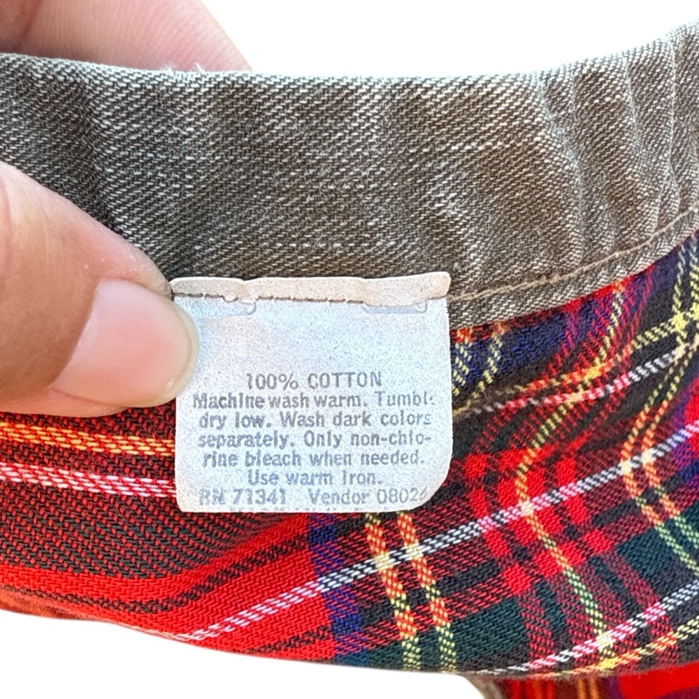 Vintage L.L. Bean Plainsmen Shirt Red Plaid Flannel Lined USA Made Men’s sz S - Picture 11 of 12